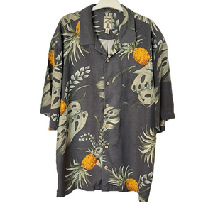 Montego Mon Mens 100% Silk Pineapple Gray and Orange Button Short Sleeve Shirt L